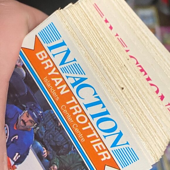 Lot of 75+ Vintage 1982 O-Pee-Chee Hockey Trading Cards NHL OPC - Picture 6 of 8